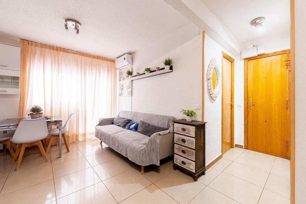 Apartamento En El Centro A Un Minuto De La Playa Benidorm Eksteriør billede