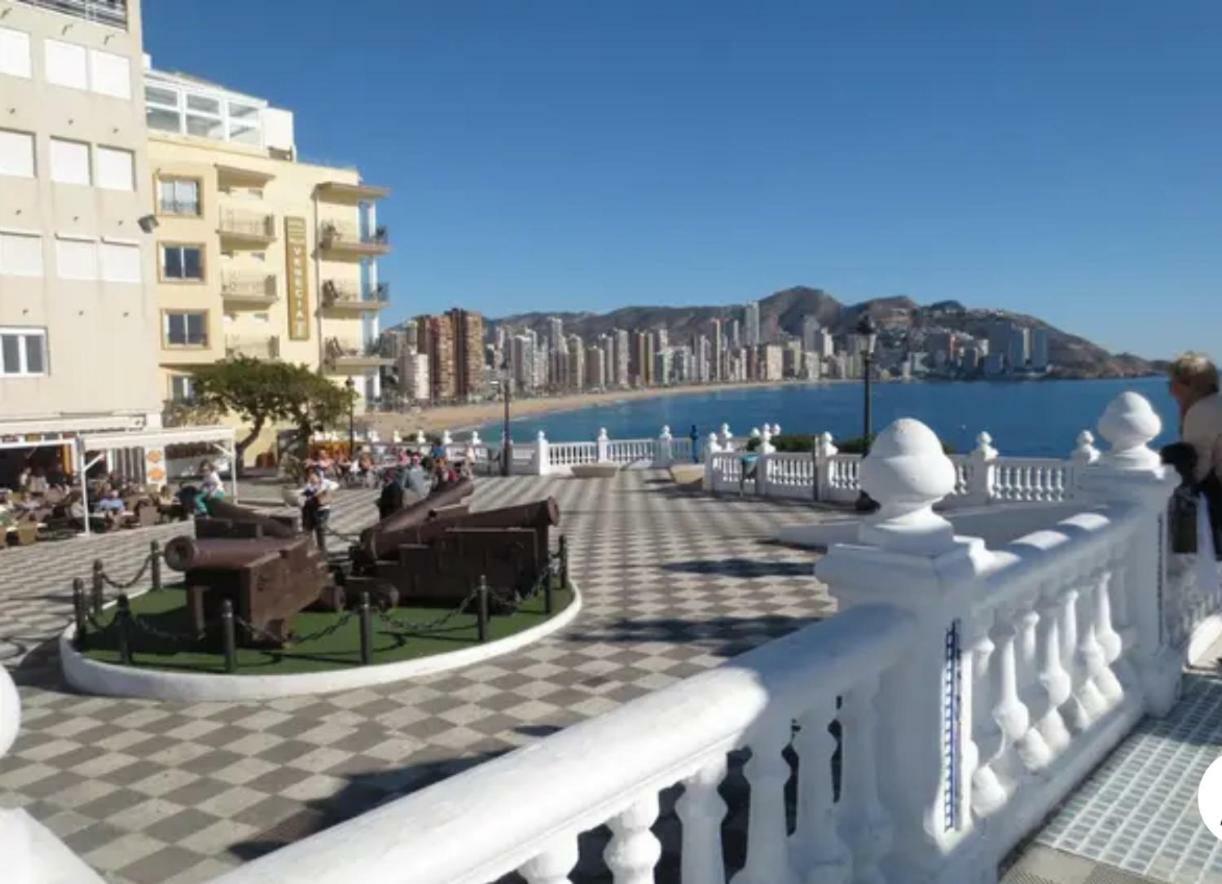Apartamento En El Centro A Un Minuto De La Playa Benidorm Eksteriør billede